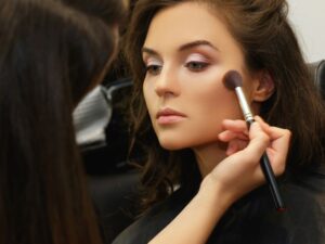 Discover the Magic of a Makeup Artist in Dallas: Your Ultimate Guide