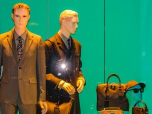 90s Fashion Trends: A Blast from the Past Making a Bold Comeback