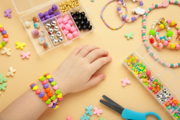 Kids fashion accessories