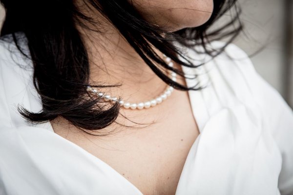 jewelry for different necklines