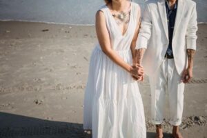 What to Wear to a Beach Wedding as a Guest